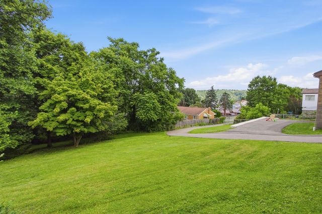 908 Upston St, Port Vue, PA 15133