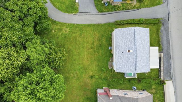 908 Upston St, Port Vue, PA 15133