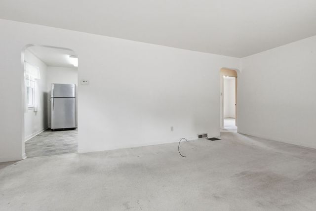 908 Upston St, Port Vue, PA 15133