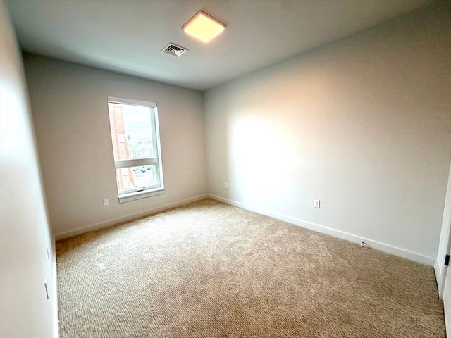 45 East Central 313, Natick, MA 01760