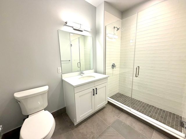 45 East Central 313, Natick, MA 01760