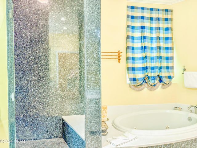 7505 Thomas Drive PH 121G, Panama City Beach, FL 32408