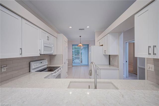 20676 Candlewood Hollow, Estero, FL 33928