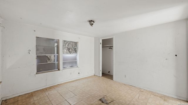 510 Volunteer, Seguin, TX 78155