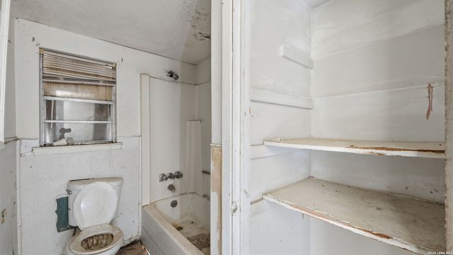 510 Volunteer, Seguin, TX 78155