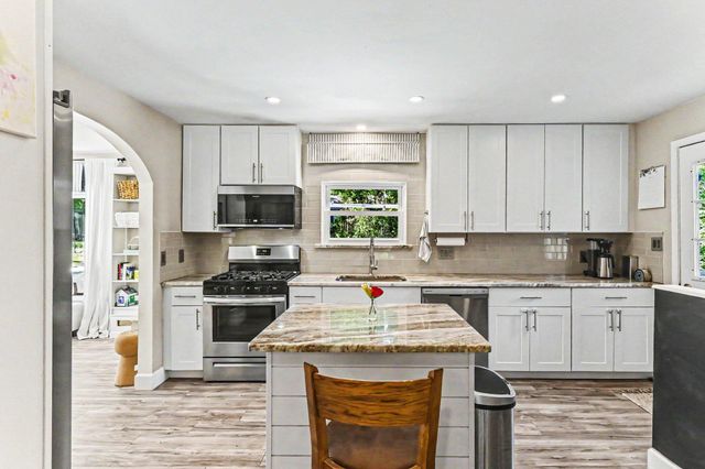 46120 Sunset Street, Northville Twp, MI 48167