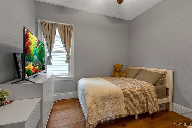 11 Hoyt Street, Buffalo, NY 14213