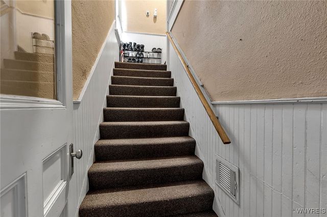 11 Hoyt Street, Buffalo, NY 14213