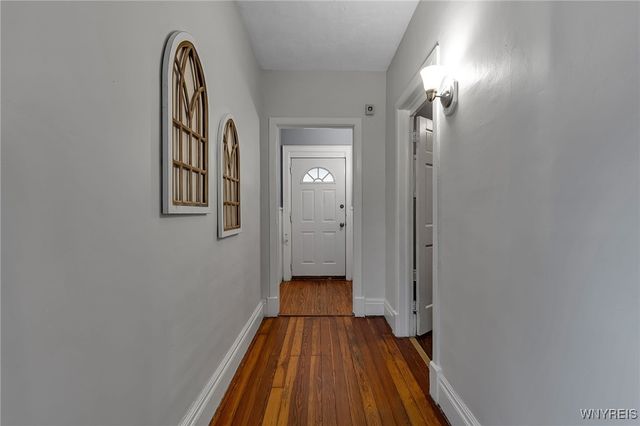 11 Hoyt Street, Buffalo, NY 14213