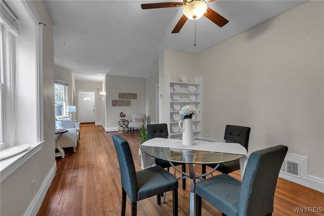 11 Hoyt Street, Buffalo, NY 14213