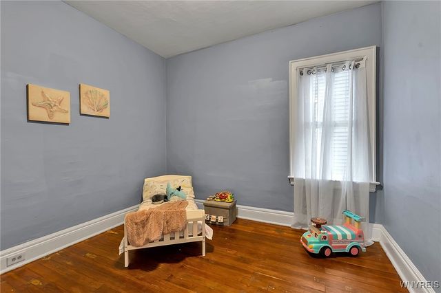 11 Hoyt Street, Buffalo, NY 14213