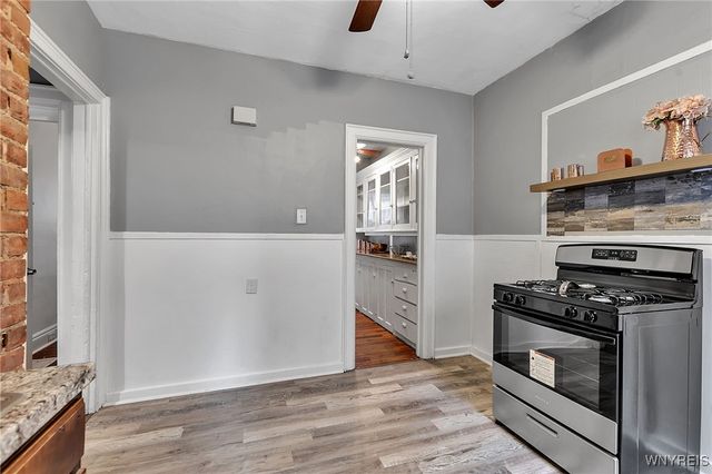 11 Hoyt Street, Buffalo, NY 14213