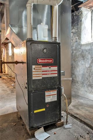 11 Hoyt Street, Buffalo, NY 14213