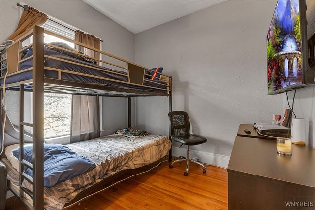 11 Hoyt Street, Buffalo, NY 14213