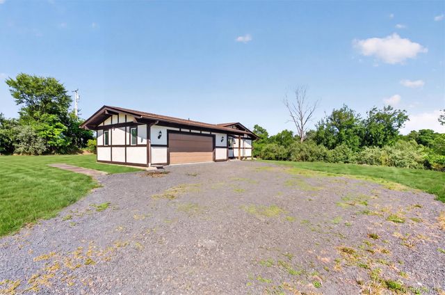 25 Red Mills Road, Wallkill, NY 12589