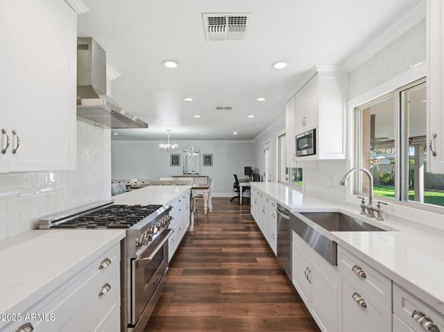 7039 N VIA DE AMIGOS --, Scottsdale, AZ 85258