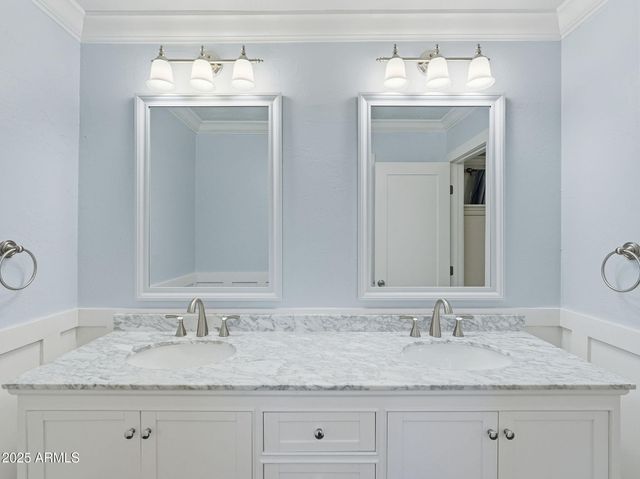 7039 N VIA DE AMIGOS --, Scottsdale, AZ 85258