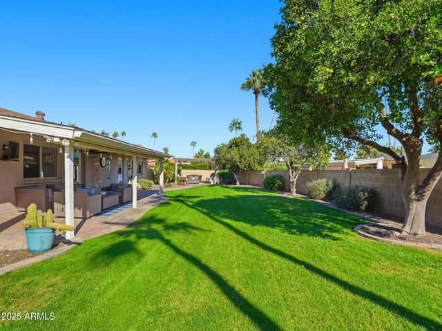 7039 N VIA DE AMIGOS --, Scottsdale, AZ 85258