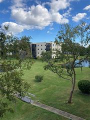 8174 N TERRACE GARDEN DRIVE N 307, St Petersburg, FL 33709