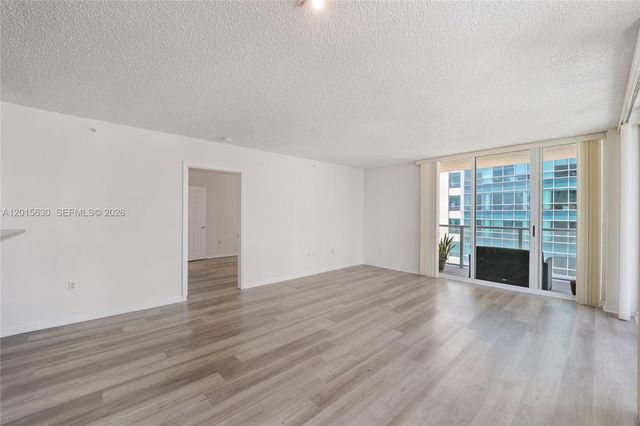 1155 BRICKELL BAY DR 1602, Miami, FL 33131