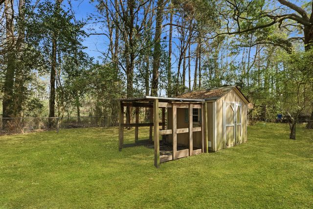 203 Forest Circle, Summerville, SC 29483