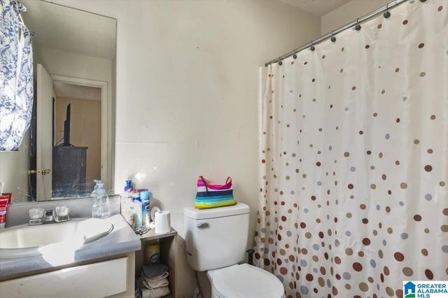 4101 GUINNS COVE ROAD, Hayden, AL 35079