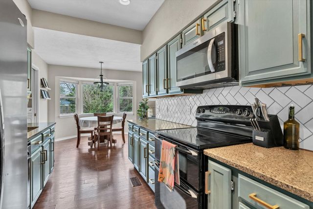 24 E Huntington, Augusta, KS 67010