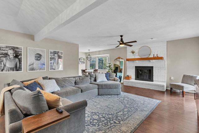 24 E Huntington, Augusta, KS 67010