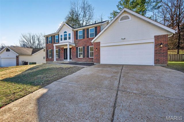 972 San Sebastian Drive, Fenton, MO 63026