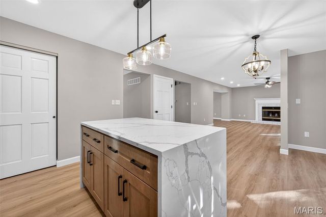 972 San Sebastian Drive, Fenton, MO 63026