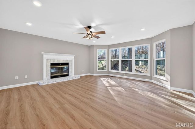 972 San Sebastian Drive, Fenton, MO 63026