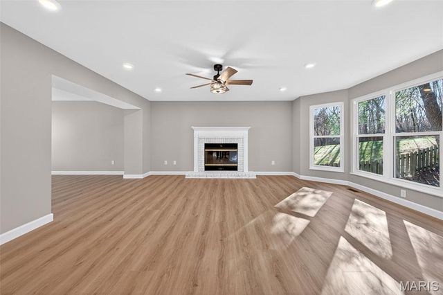 972 San Sebastian Drive, Fenton, MO 63026