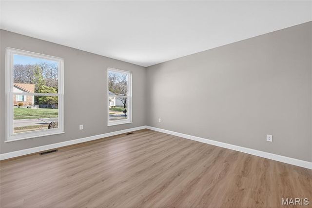 972 San Sebastian Drive, Fenton, MO 63026