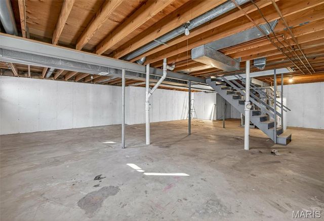 972 San Sebastian Drive, Fenton, MO 63026