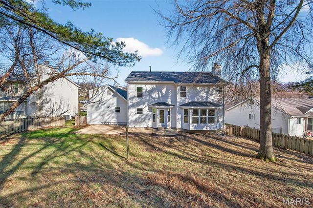 972 San Sebastian Drive, Fenton, MO 63026