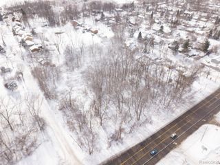 000 COOLEY Lake, West Bloomfield, MI 48324