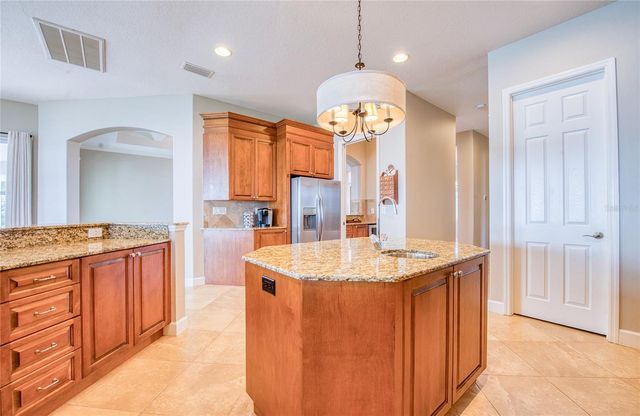 5918 BAHAMA SHORES DRIVE S, St Petersburg, FL 33705