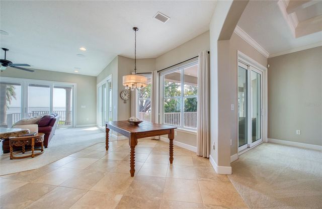 5918 BAHAMA SHORES DRIVE S, St Petersburg, FL 33705