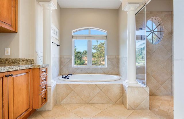 5918 BAHAMA SHORES DRIVE S, St Petersburg, FL 33705