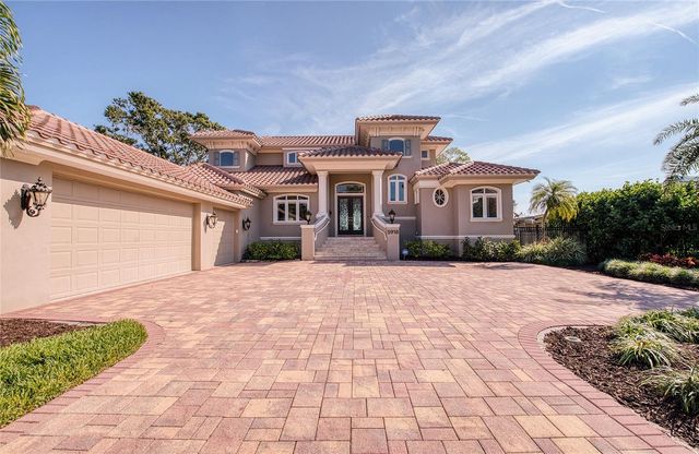 5918 BAHAMA SHORES DRIVE S, St Petersburg, FL 33705