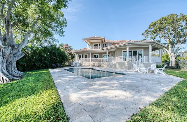 5918 BAHAMA SHORES DRIVE S, St Petersburg, FL 33705