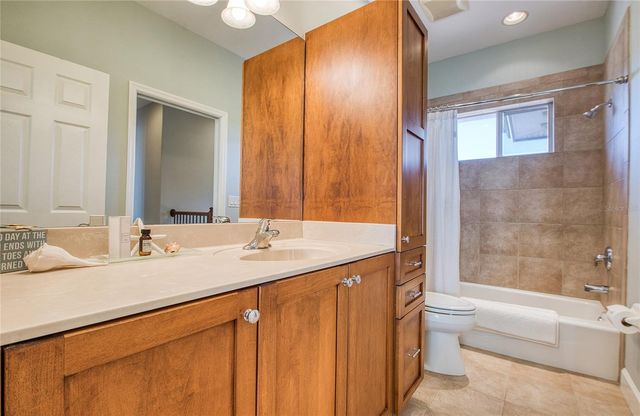 5918 BAHAMA SHORES DRIVE S, St Petersburg, FL 33705