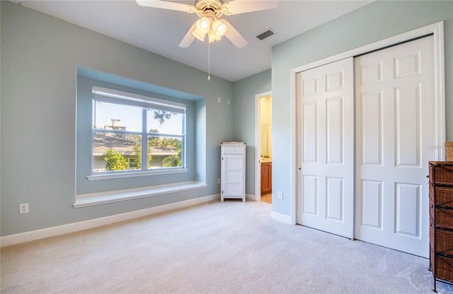 5918 BAHAMA SHORES DRIVE S, St Petersburg, FL 33705