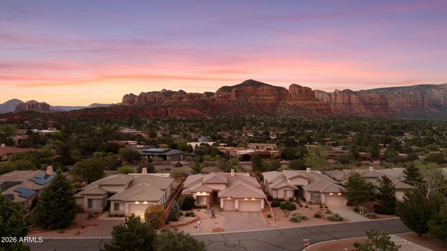 215 WHITE TAIL Drive, Sedona, AZ 86351