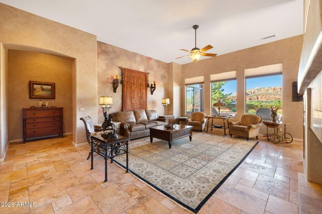 215 WHITE TAIL Drive, Sedona, AZ 86351