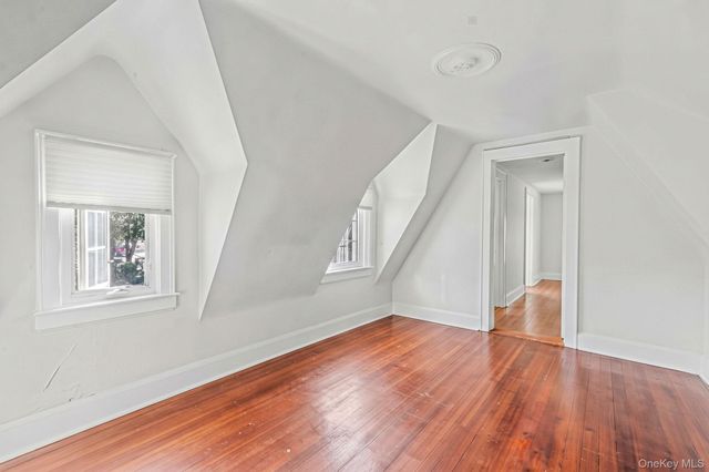 414 Avalon Place, East Meadow, NY 11554
