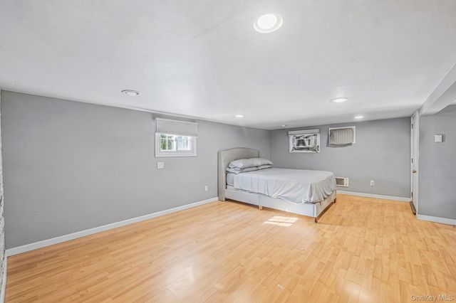 414 Avalon Place, East Meadow, NY 11554
