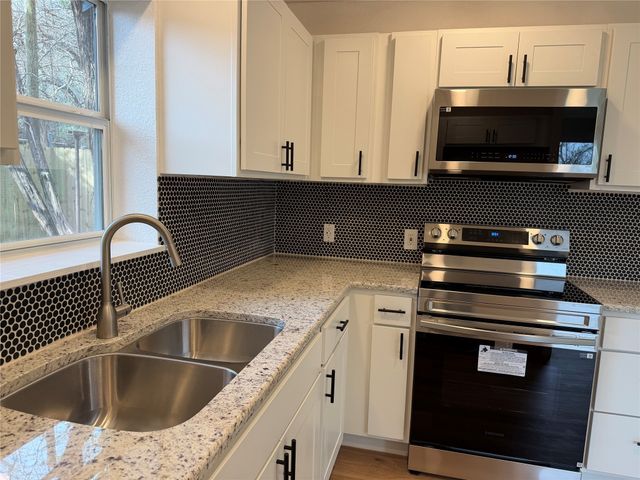 145 County Road 1708, Clifton, TX 76634