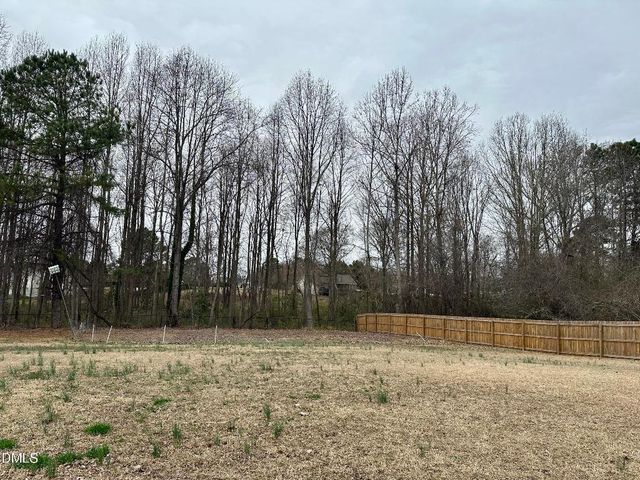 108 Danbury Court, Willow Spring, NC 27592