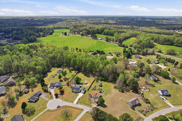 108 Danbury Court, Willow Spring, NC 27592